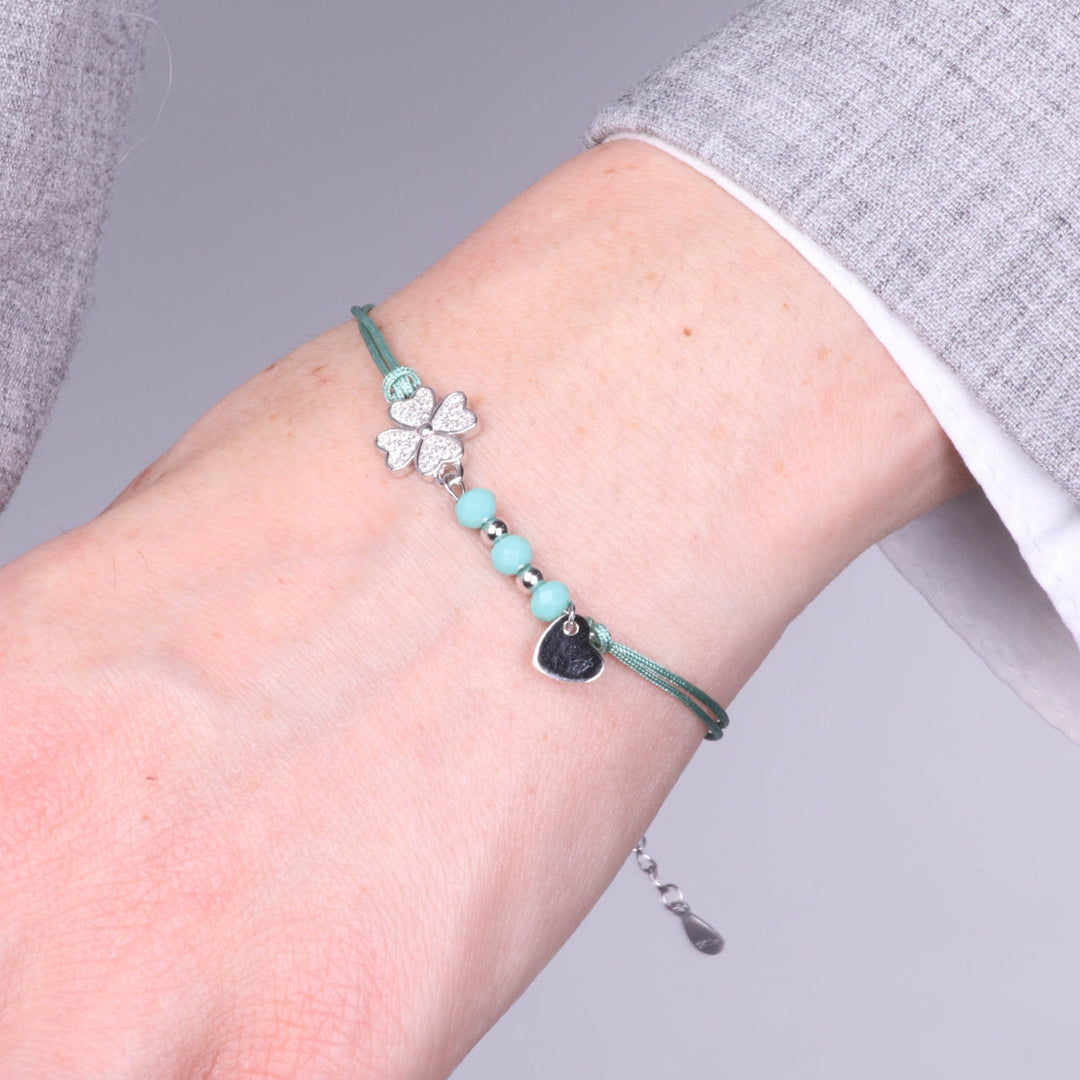 Bracciale in Argento 925 cordino verde e quadrifoglio