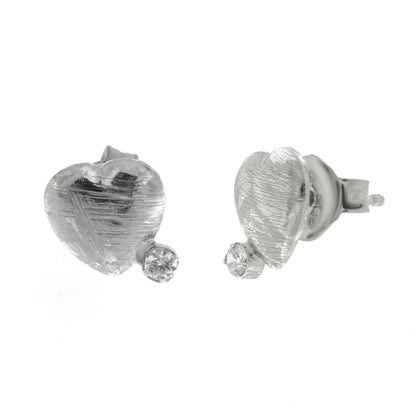 Orecchini in Argento 925 a lobo con cuore graffiato e punto luce